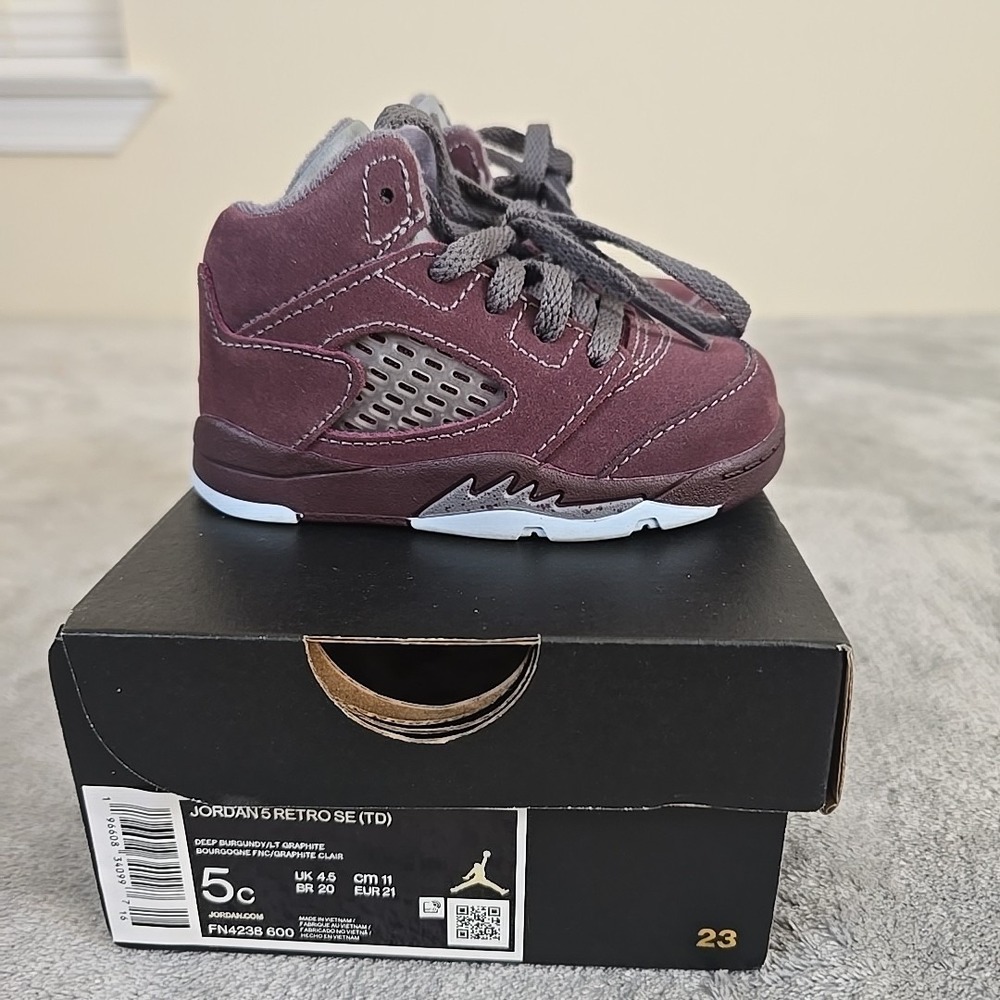 Jordan 5 Retro‎ Toddler 5c SE Deep Burgundy Graphite Athletic Shoes  FN4238-600